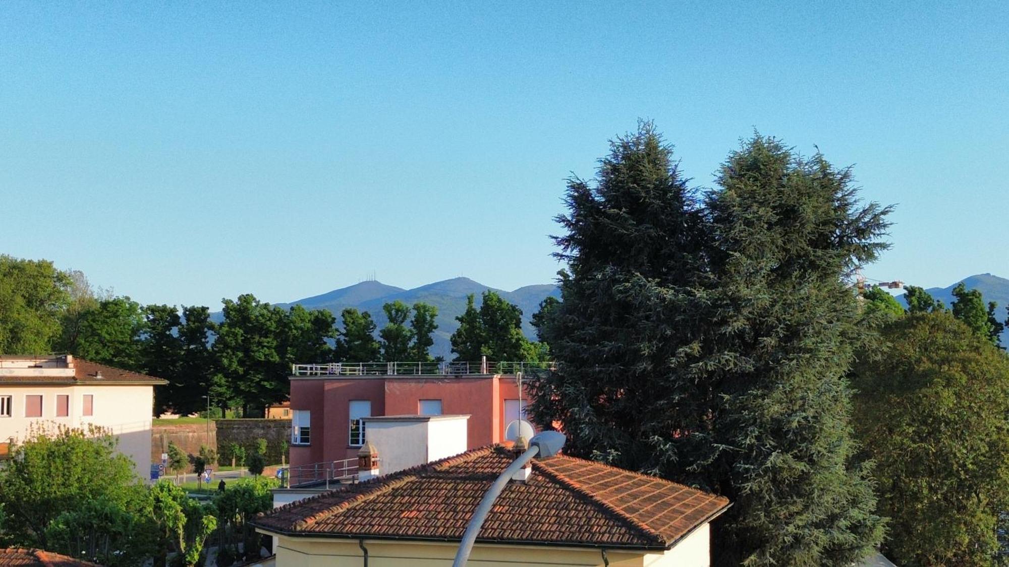 Villa Rosa Antica Lucca Esterno foto